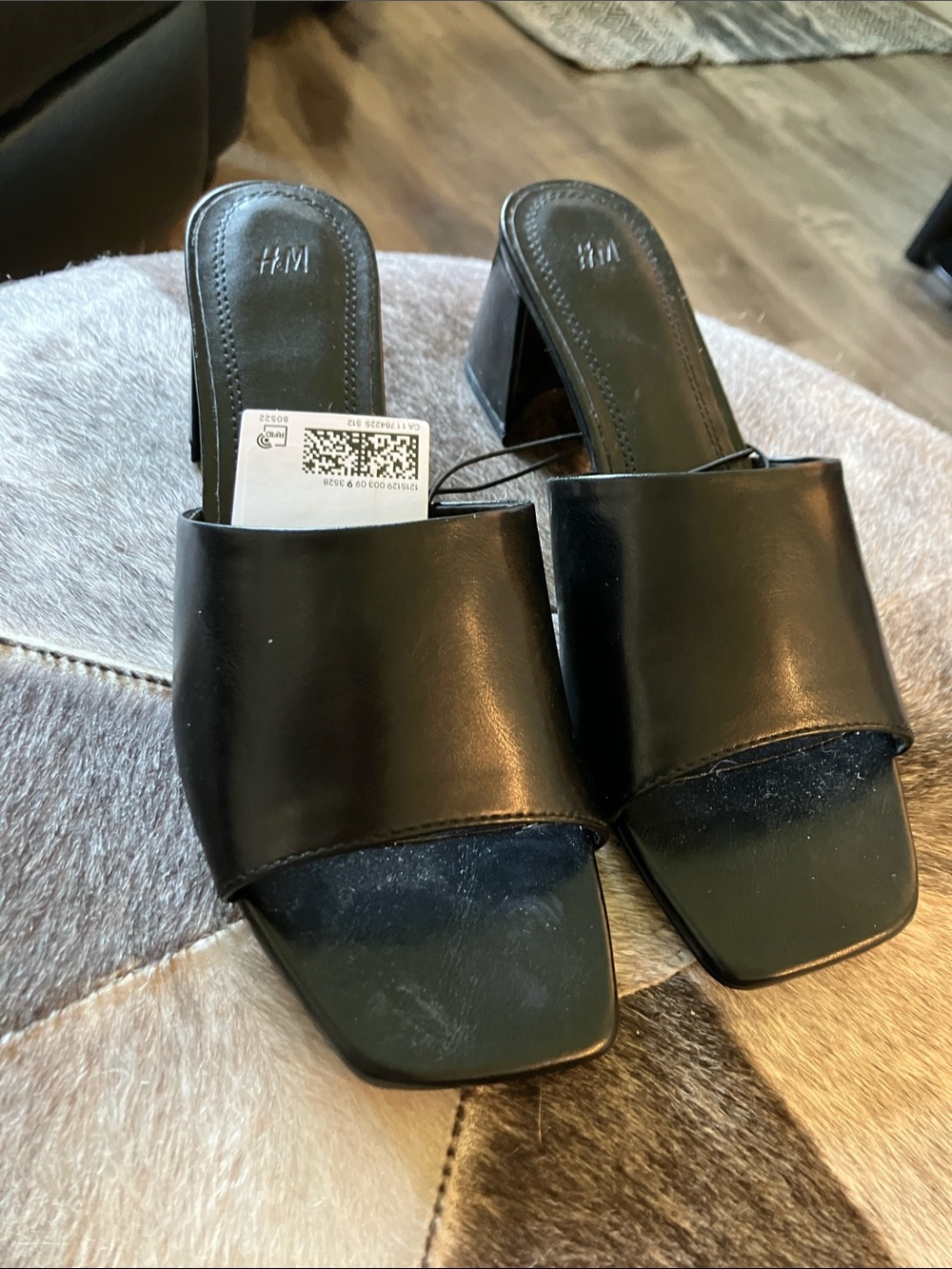 H&M Black Square-Toe Slide Heels size 6